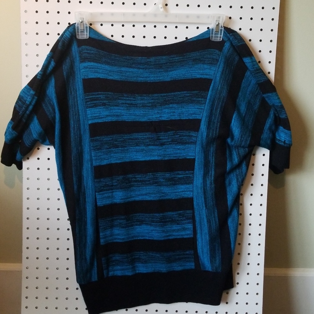 Womens Quarter Sleeve